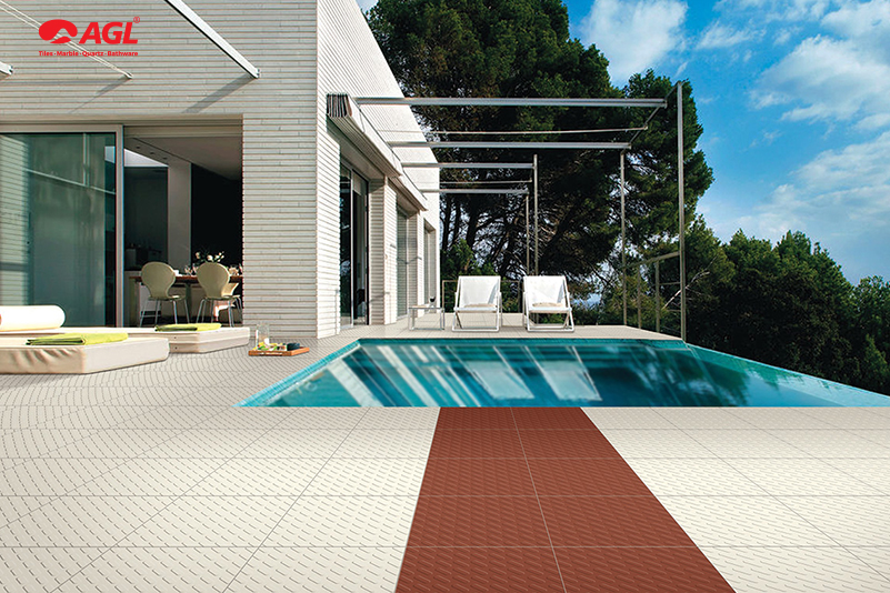 Best Tips to Enhance the Safety and Aesthetics of Your Pool with Tiles